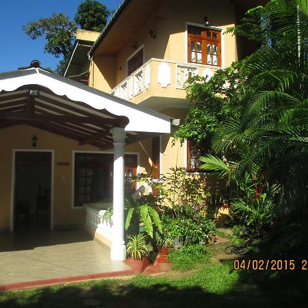 Staykandy Bagian luar foto